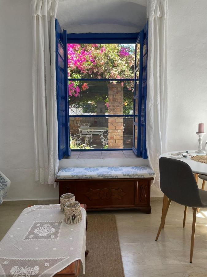 Apartamento Veneto's Garden Kardamyli Exterior foto
